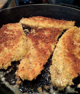 Foodie: in Minnesota: Almond-Parmesan Crusted Walleye Pickerel Recipes, Walleye Recipes, Walleye Fish, Fish Entrees, Walleye Fish Recipes, Fish Recipes Baked, Panko Crumbs, Almond Crusted, Game Recipes