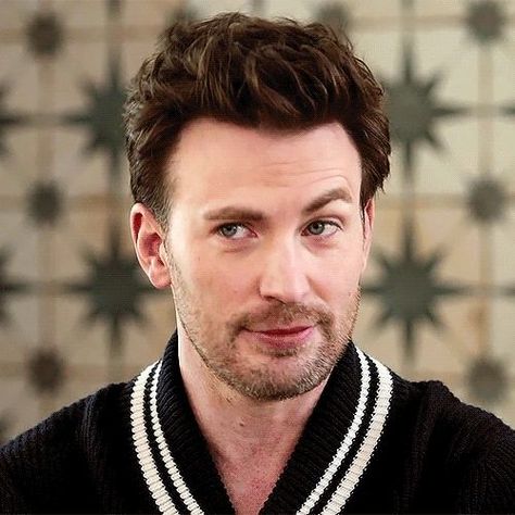 Chris Evans Tumblr, Curly Hair Model, Christopher Evans, Imaginary Boyfriend, Captain My Captain, Steve Rogers Captain America, Robert Evans, Mr Right, Chris Evans Captain America