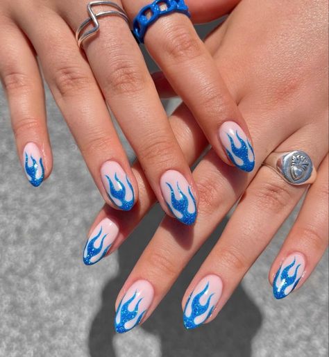 Trendy Blue Nails, Blue Wedding Nails, Flame Nail Art, Blue Nail Art Designs, Blue Gel Nails, Fake Nails Long, Sassy Nails, Cute Simple Nails, Blue Acrylic Nails