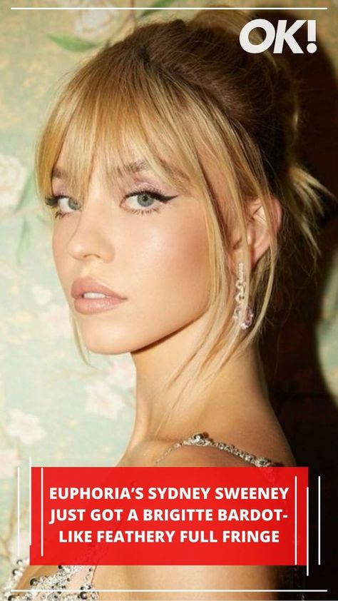 Sydney Sweeney Hair Color, Sidney Sweeney Hair, Sydney Sweeney Hairstyles, Sydney Sweeney Bangs, Fringe Hairstyles Blonde, Sydney Sweeney Makeup, Sydney Sweeney Bow Hair, Brunette Sydney Sweeney, Sydney Sweeney Hair Bangs