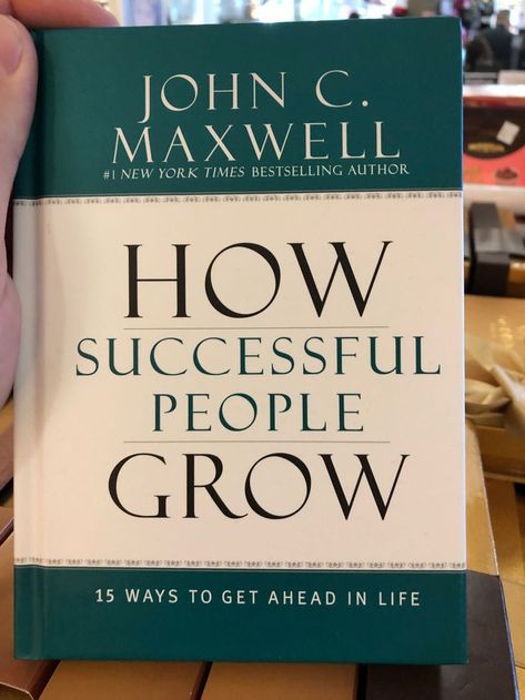 click on the pin to download for free Business Books Worth Reading, Girl Therapy, John C Maxwell, Living Better, Development Books, Success Books, Empowering Books, Best Self Help Books, Healing Books