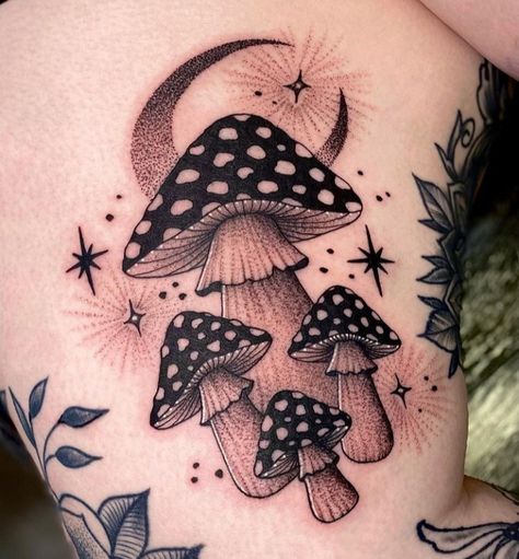 Mushroom Tattoo Ideas, Insta Tattoo, Fall Tattoos, Fall Tattoo, Mushroom Tattoo, Pumpkin Tattoo, Autumn Tattoo, Mushroom Tattoos, Summer Tattoo