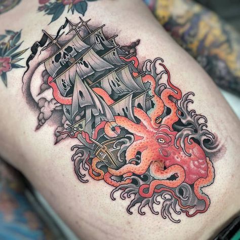 Neo Traditional Pirate Tattoo, Pirate Ship Tattoo Traditional, Traditional Ship Tattoo, Traditional Tattoo Reference, Traditional Owl Tattoos, Pirate Ship Tattoos, Pirate Ship Tattoo, Kraken Tattoo, Traditional Tattoo Flowers