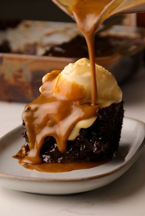 Post | recipebyrosie Mocha Pudding, Toffee Dessert, Creamy Coffee, Chocolate Mocha, Toffee Pudding, Eggless Baking, Sticky Toffee Pudding, Chocolate Fudge Cake, Sticky Toffee