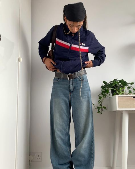 Styling my vintage Fila jacket 🎾 Find the jacket on my Vinted: jodysprelovedvintage🫶🏽 #vinted #vintedseller #vintage #vintagefashion #fila #filajacket #90s #90sfashion #90svintage #2000s #2000sfashion #2000svintage #y2k #y2kfashion Fila Jacket, Fila Vintage, Y2k Fashion, 90s Fashion, Style Me, Fashion Inspo, Vintage Fashion, Quick Saves