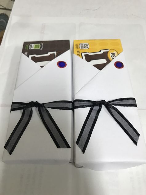 Thank you gifts for aikido sensei! Gifts For Karate Instructors, Taekwondo Ornaments Diy, Karate Gifts For Sensei, Tkd Birthday Party Ideas, Black Belt Gift Ideas Martial Art, Taekwondo Gift Ideas, Taekwondo Party Favors, Karate Teacher Gift Ideas, Karate Gifts Ideas