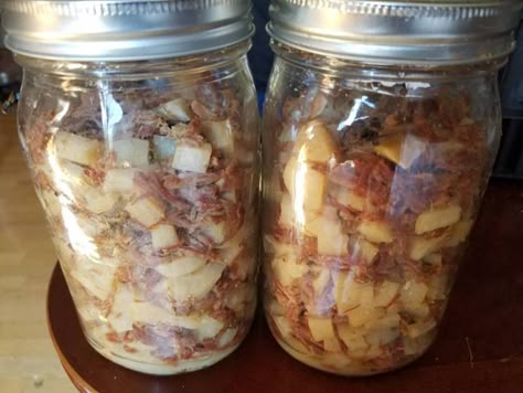 Canning Meals In A Jar Pressure, Canning Meals, Canning Soup Recipes, Canning Meat, Diy Canning, Canned Corned Beef, Pressure Canning Recipes, Canning Kitchen, Food Preserving