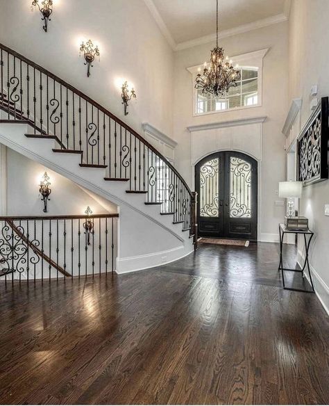 Dream Staircase, Foyer Design Ideas, Foyer Designs, Dream House Layout, Bloxburg Interior, Beautiful Entrance, Modern Foyer, Entryway Design, Modern Mediterranean