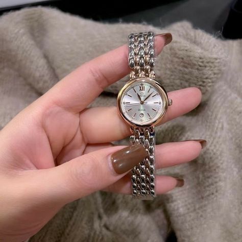 Stylish Watch For Women, Ladies Silver Watch, Watch For Women Aesthetic, Womens Omega Watch, Wache Design For Women, Gold Silver Watch, Stylish Watches For Women Classy, Fancy Watches For Women, Women Luxury Watch