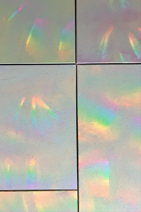 Some pretty corners of original artwork by Australian Artist Halle Bolto. Iridescent Wall Paint, Holographic Wall Paint, How To Paint Iridescent Effect, Holographic Painting Art, Iridescent Acrylic Painting, Holographic Paint, Art Ho, Alchemy Art, Pop Art Drawing