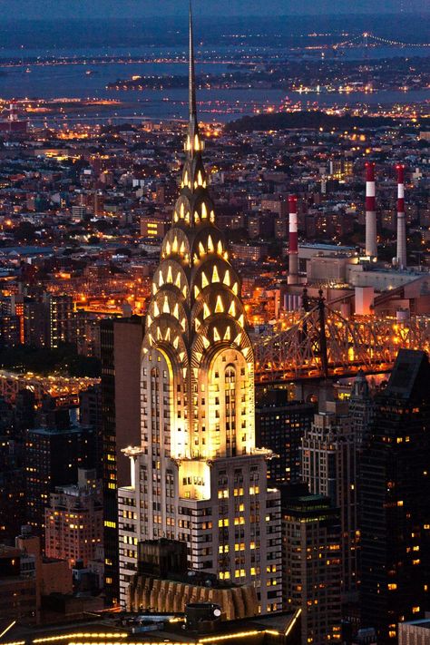 Az Art, New York Architecture, Chrysler Building, New York City Travel, Amazing Buildings, Art Deco Architecture, World Trade Center, City Aesthetic, Art Deco Design