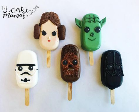 Star Wars Cake Pops, Fancy Cake Pops, Cake Sicles, Star Wars Cakes, Cake Pop Tutorial, Cake Popsicles, Star Wars Cookies, Cake Pop Designs, Star Wars Food