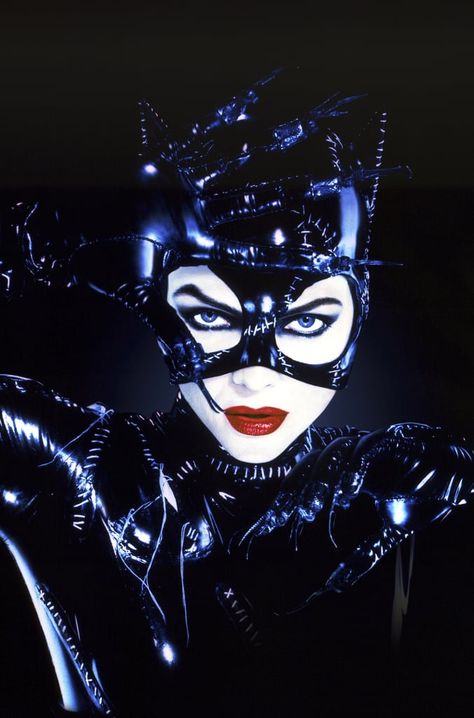 Evvi Art, Batman Returns 1992, Catwoman Comic, Catwoman Selina Kyle, Full Mon, Catwoman Cosplay, Cat Women, Batman Poster, Batman Returns