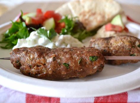 Kefta Kabobs & Grilled Turkey Bratwursts - Crafty Cooking Mama Kefta Kabob Recipe, Turkey Skewers, Kefta Kabob, Turkey Kofta, Turkey Kabobs, Tzatziki Sauce Recipe, Grilling Kabobs, Cooking Mama, Grilled Turkey