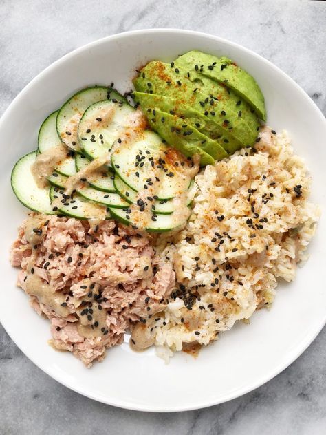 Tuna Avocado Rice Bowl, Ahi Tuna Bowl, Gym Recipes, Almond Butter Dressing, Tuna Cucumber, Tuna Bowl, Ahi Tuna Recipe, Healthy Mummy Recipes, Butter Dressing