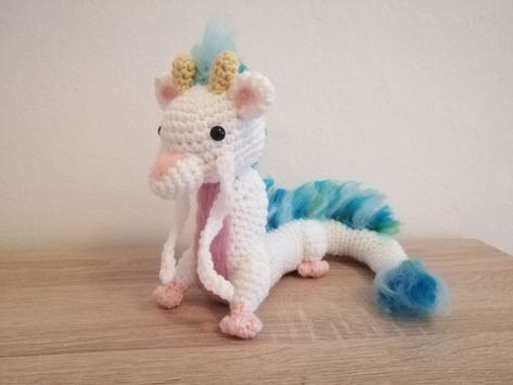 Meet Haku, the dragon! (Pattern) – Rina Mogryna Art Dragon Amigurumi Free Pattern, Crochet Dinosaur Patterns, Cute Dragon, Crochet Dinosaur, Crochet Dragon, Happy New Year Everyone, Bobble Stitch, Dragon Pattern, Cute Dragons