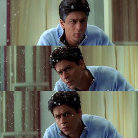 KAL HO NA HO 2003, Superhit - love the blue sweater! Chennai Express, Srk Movies, Bollywood Aesthetic, Indian Cinema, Shah Rukh Khan, Blue Sweater, Best Actor, The King, Desi