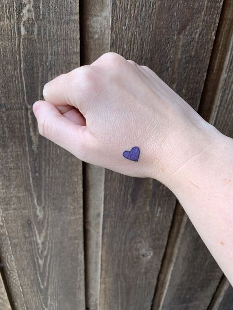 Purple Heart Tattoo, Purple Heart Tattoos, Black Heart Tattoos, Bts Purple, Anime Tattoos, Purple Heart, Tattoo Inspo, Heart Tattoo, Black Heart