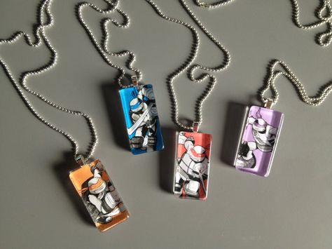 Nickelodeon's Teenage Mutant Ninja Turtles (Leonardo, Donatello, Raphael, Michelangelo) Set of 4 Glass Tile Necklaces by NerdFashion Teenage Mutant Ninja Turtles Leonardo, Ninja Turtles Leonardo, Mestre Splinter, Leonardo Ninja Turtle, Ninja Turtle Party, Turtle Party, Ninja Turtles Artwork, Teenage Ninja, Tmnt Artwork