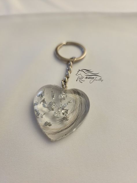 Resin heart-shaped keyring filled with dog hair Hair Keychain, Memory Jewelry, Heart Keyring, Memorial Jewelry, Dog Hair, Resin Crafts, Resin Art, Heart Shapes, Craft Ideas