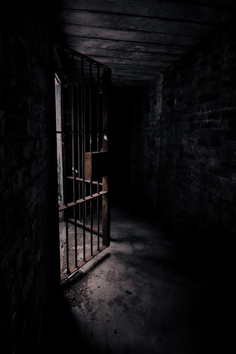 Horror Background Dark Landscape, Prison Aesthetic Dark, Dark Prison Cell Aesthetic, Haunted Room Aesthetic, Basement Creepy Aesthetic, Abandoned Prison Aesthetic, Torture Aesethics, Slaughterhouse Aesthetic, Imprisoned Aesthetic