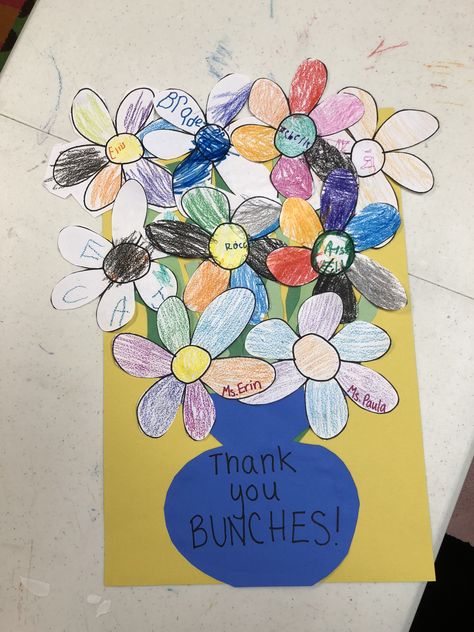 Thank you sign from class, preschool thank you poster, thank you bunches Preschool Thank You Craft, Thank You Cards Preschool, Class Thank You Card, Thank You Crafts, Thank You Poster Ideas, Thank You Crafts For Kids, Thank You Craft, Religious Drawings, Teachers Presents