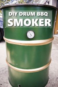 DIY Ugly Drum BBQ Smoker Barrel Smoker Diy Drums, Diy Smoker Homemade, Barrel Smoker Diy, Metal Drum Ideas, 55 Gallon Drum Smoker, Smoker Diy, Uds Smoker, Build A Smoker, Backyard Smokers