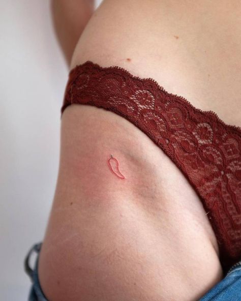 Cute Chili Pepper Tattoo, Red Chili Tattoo Minimal, Tiny Pepper Tattoo, Spicy Pepper Tattoo, Red Chili Pepper Tattoo, Red Line Tattoos, Pepper Tattoo Ideas, Chili Tattoo Minimal, Hot Pepper Tattoo