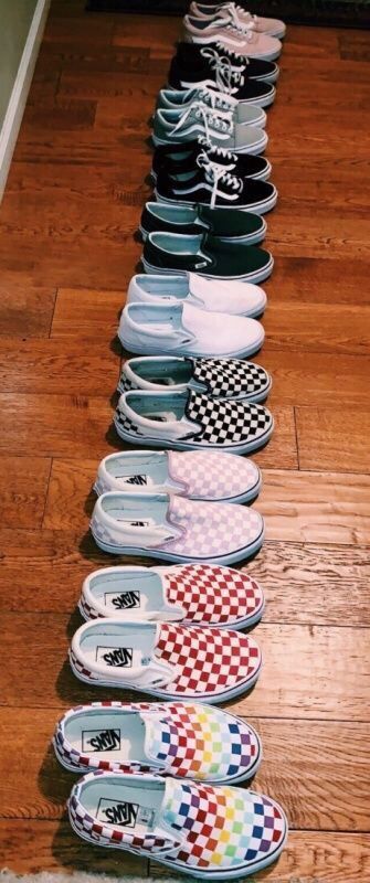 VSCO - relatablegirlss Custom Vans Shoes, Cute Vans, Skater Outfits, Tenis Vans, Mode Tips, Fresh Shoes, Hype Shoes, Shoe Inspo, Custom Vans