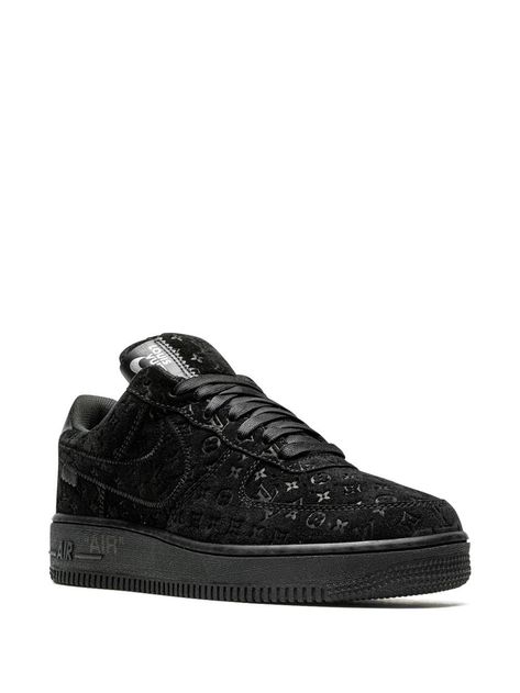 Air Force 1 Louis Vuitton, Louis Vuitton Air Force 1, High Top Nike Shoes, High Top Nike, Gentlemen Wear, Black Louis Vuitton, Vintage Basketball, Nike Air Force 1 Low, Sneaker Games