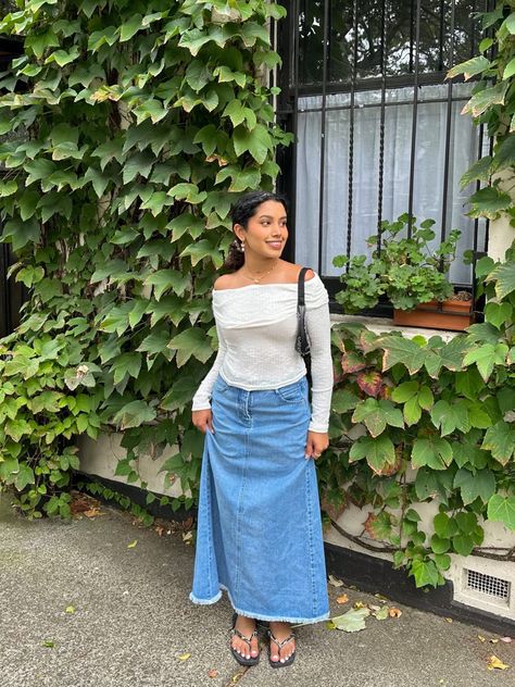 Long denim skirt, white long sleeve off the shoulder top, outfit inspiration Long Denim Skirt Outfit Street Styles, Long Denim Skirt Outfits, Skirt Outfits For Women, Skirt Lookbook, Long Skirt Aesthetic, 30 Days Of Outfits, Long Jeans Skirt, Maxi Jean Skirt, Denim Skirt Trend