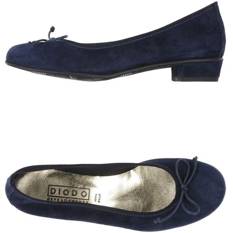 Diodo Ballet Flats ($130) ❤ liked on Polyvore featuring shoes, flats, dark blue, leather shoes, ballet pumps, round toe ballet flats, ballet flats en ballet flat shoes Dark Blue Flats, Blue Flats Outfit, Blue Ballerina Shoes, Balerinas Shoes, Ballerina Pumps, Bow Flats, Blue Flats, Ballet Pumps, Ballerina Shoes