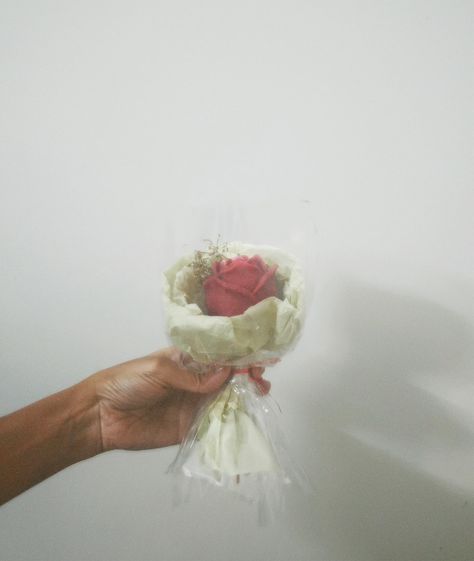 Mother’s day is around the corner, still haven’t thought about a gift? Why not surprise her our customised rose candle!! [candles, soy wax candle, candle, scented candles, candle bouquet, homemade, jammu, home decor, kolkata, candle decor, candle lover, aesthetic, kawaii, kawaii aesthetic, cute, cute home decor] #handmadewithlove #diy #diycraft #fyp #candles #artist #candlejar #candledecor #candlemaking #cutehomedecor #candlelover #explorepage #fypage #explore #candlebusiness #jammu #esse... Candle Bouquet, Lover Aesthetic, Candle Lover, Surprise Her, Candle Candle, Candle Business, Rose Candle, Aesthetic Cute, Cute Home Decor