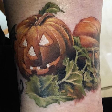 Sarah's #halloweentattoo leg sleeve @eternalink @neotatmachines #femaletattooartist #michigantattooartist Jackolantern Tattoo, Jack O Lantern Tattoo, Pumpkin Tattoos, Lantern Tattoo Design, Simple Jack, Fall Tattoos, Tattoo Ideas Cute, Halloween Sleeve, Michigan Tattoos