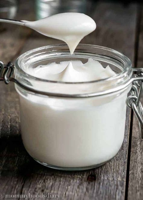 Eggless Homemade Mayonnaise Eggless Mayonnaise Recipe, Eggless Mayonnaise, Make Mayonnaise, Seafood Ideas, Aquafaba Recipes, Homemade Mayonnaise Recipe, How To Make Mayonnaise, Cholesterol Recipes, Creamy Eggs