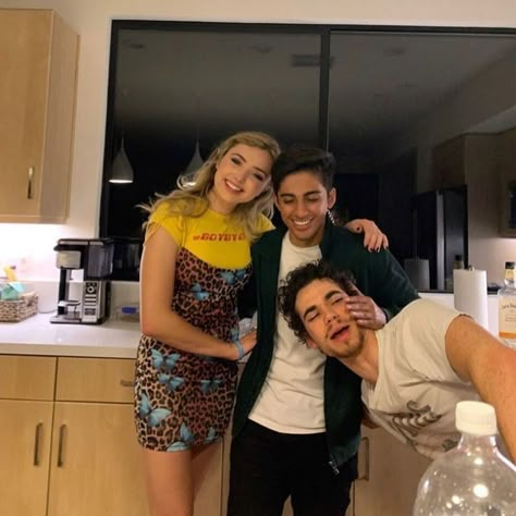 Karan Brar, Cameron Boys, Disney Jessie, Old Disney Channel, Disney Channel Shows, Disney Memories, Disney Channel Stars, Peyton List, Cameron Boyce