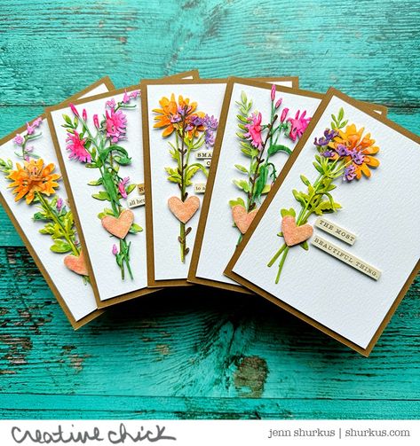 Tim Holtz/Sizzix: Wildflowers Watercolored Card Set {creative chick} Cards With Flowers, Sizzix Cards, Tim Holtz Dies, Thinlits Dies, Tim Holtz Cards, Bee Creative, Tim Holtz Sizzix, Card Making Supplies, Die Cut Cards