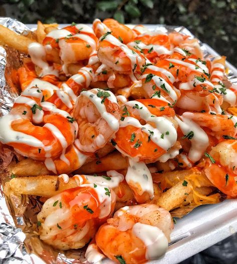 Mr. Fries Man on Instagram: “Buffalo shrimp fries 🗣HELLLOOOOOOOO 🍟🍟🍟📍14800 S. Western Ave Suite 108 Gardena CA 90249 📍Hours 11am to 9pm open Monday- Saturday 📍closed…” Seafood Fries, Buffalo Shrimp Salad, Buffalo Shrimp Tacos, Shrimp Appetizers Easy, Blue Cheese Dipping Sauce, Buffalo Shrimp Recipes, Quick Summer Meals, Shrimp Dip Recipes, Blue Cheese Dressing Recipe