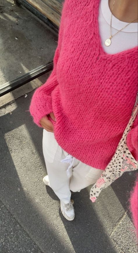 Linen Pants Aesthetic, Hot Pink Sweater Outfit, Pink Jumper Outfit, Knit Aesthetic, Cashmere Sweater Outfit, Pink Sweater Outfit, Pants Aesthetic, Hot Pink Outfit, Fit Outfits