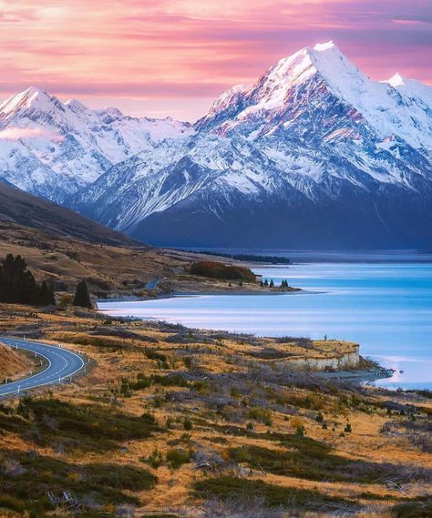 Amazing landscapes in New Zealand ✨😍😍😍✨ . Pictures by ✨✨@rachstewartnz✨✨ #wonderful_places for a feature ❤️ Aoraki Mount Cook, Amazing Locations, Nz Travel, Life Moves Pretty Fast, New Zealand Landscape, National Park Photos, Travel Insurance, Wonderful Places, Beautiful Destinations