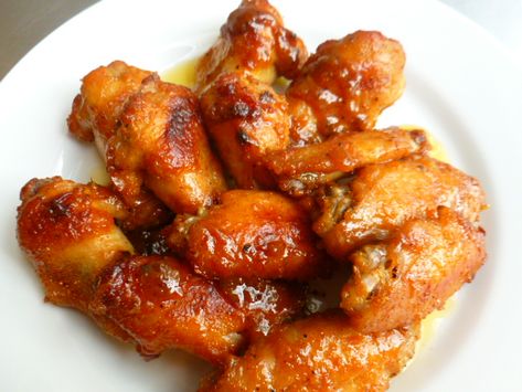 Chicken Wings In Orange Juice, Orange Juice Chicken Wings, Orange Chicken Wings Recipe, Orange Chicken Marinade, Orange Juice Chicken, Mustard Marinade, Spicy Orange Chicken, Honey Mustard Marinade, Chicken Wing Marinade