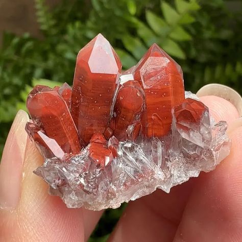 Tangerine Quartz, Iron Rich, Red Quartz, River Stones, Phantom Quartz, Quartz Cluster, Iron Oxide, Natural Red, Minerals Crystals