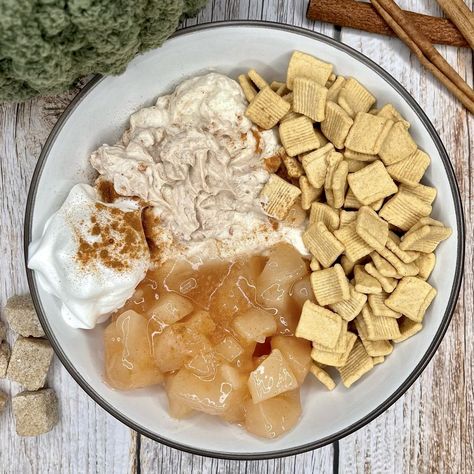 Cinnamon Apple Pie Yogurt Bowl Reddi Whip, Brown Sugar Replacement, Protein Bowl, Yogurt Bowls, Cinnamon Apple Pie, Cinnamon Caramel, Protein Bowls, Best Apple Pie, Healthy Yogurt