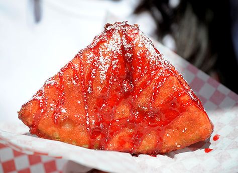 *Deep-Fried Watermelon on a Stick - http://laughingsquid.com/deep-fried-watermelon-on-a-stick/?utm_source=feedburner_medium=feed_campaign=Feed%3A+laughingsquid+%28Laughing+Squid%29_content=Google+Reader Fried Watermelon Recipe, Fried Watermelon, Watermelon On A Stick, Deep Fried Foods, Deep Fryer Recipes, Watermelon Sticks, Watermelon Recipe, Fried Dessert, State Fair Food