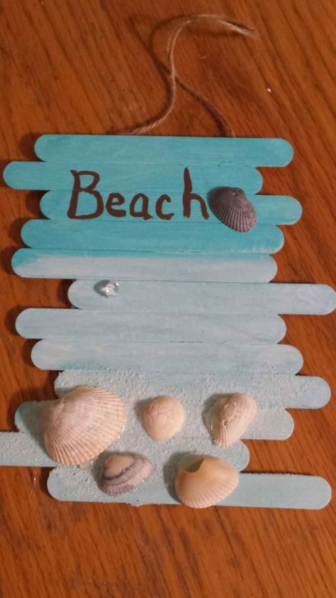 Popsicle stick beach sign Beach Popsicle Stick Crafts, Cruise Theme Parties, Shells Crafts, Craft Organization Diy, Beach Crafts Diy, Diy Popsicle Stick Crafts, Diy Beach Decor, Diy Beach, Summer Deco