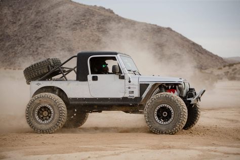 Hammer Stories: LS3 Jeep® Wrangler LJ Victory Lap | onX Offroad Jeep Lj, Built Jeep, Jeep Quotes, Draw Cars, Auto Jeep, Jeep Gear, Jeep Things, Custom Jeep Wrangler, Vintage Jeep