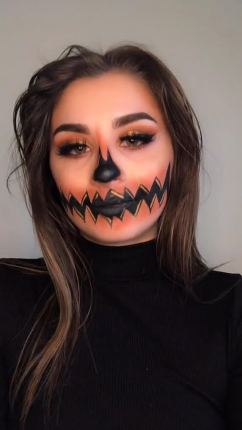 Diy Scary Halloween Costumes, Pumpkin Makeup Ideas, Pumpkin Makeup, Makeup Looks Halloween, Halloween Makeup Tutorial Easy, Makeup Ideas For Halloween, Cute Halloween Makeup, Halloween Makeup Diy, Euphoria Makeup