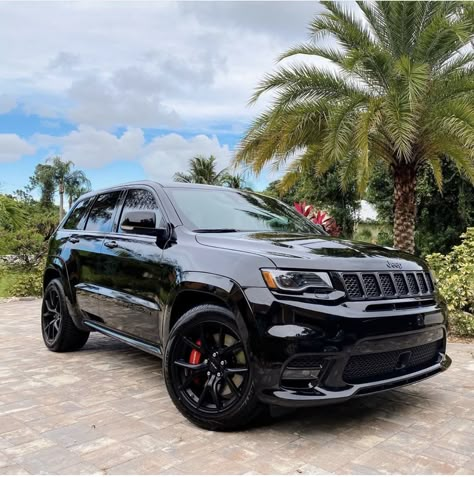 Jeep Grand Cherokee Aesthetic, Jeep Cherokee Aesthetic, Black Jeep Cherokee, Black Jeep Grand Cherokee, Srt Jeep Grand Cherokee, Grand Jeep Cherokee, Carros Jeep, White Jeep Grand Cherokee, Jeep Cheroke