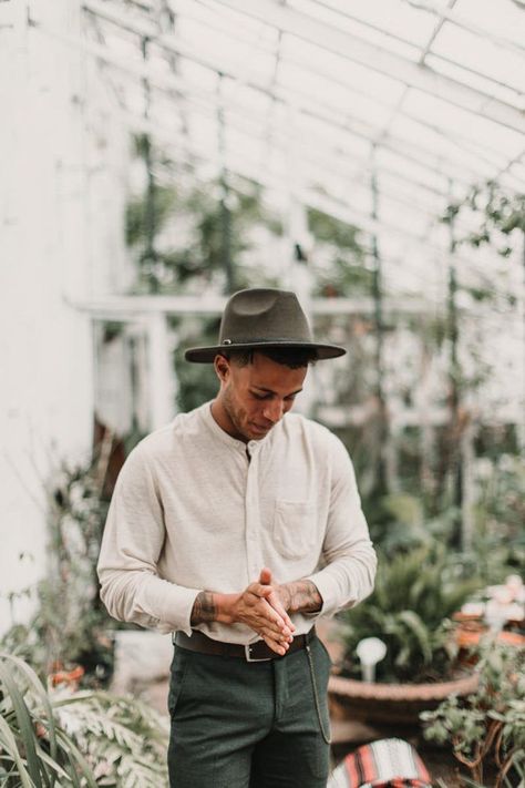 Boho Men Outfit Wedding, Boho Outfits Men Wedding, Wedding Suits Men Boho Style, Men Elopement Outfit Casual, Boho Wedding Guest Outfit Men, Garden Wedding Outfit Guest Men, Garden Wedding Men Outfit, Boho Wedding Men, Garden Wedding Outfit Men