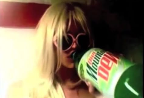 Trailer Park Trash, Lizzy Grant Aesthetic, Diet Mountain Dew, Lana Rey, Vintage Americana, Lana Del Ray, Mountain Dew, Trailer Park, Living Legends